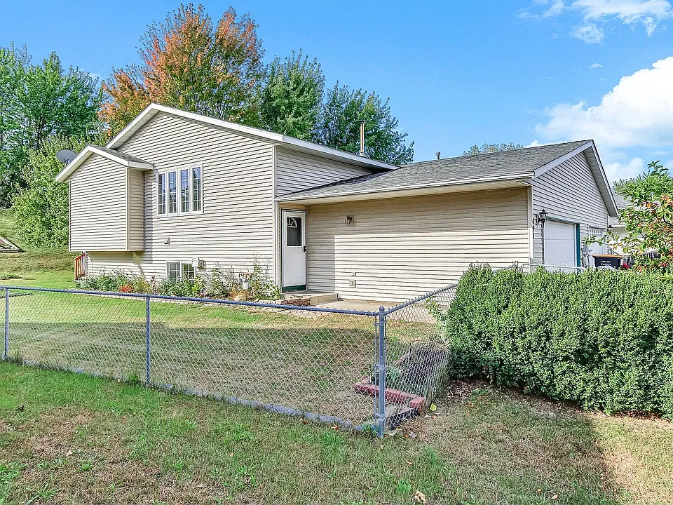494 Appleblossom Ln