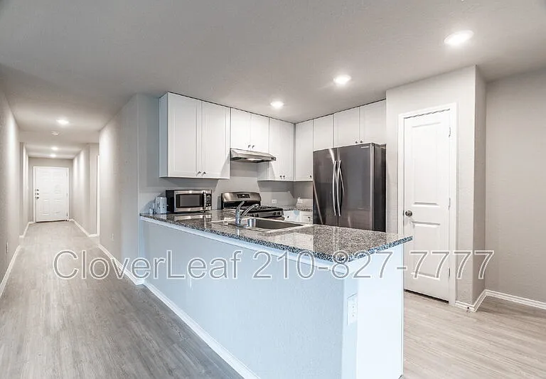 2815 Rosefinch — Photo 12