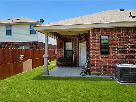 8123 Grissom Post — Photo 17