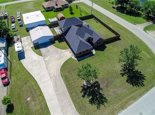 110 Clinton Ln, Midlothian, TX 76065