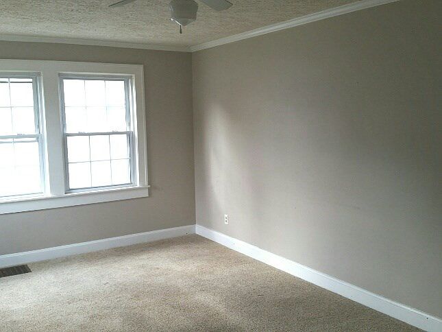 1st image of 1625 W 3rd St
