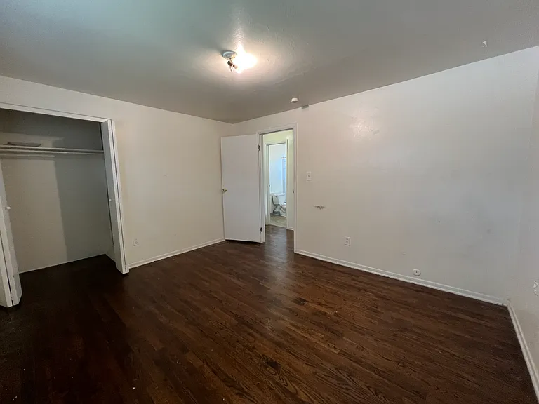 Everett4560-66 — Photo 34