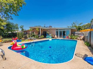 11 Dorsay Ln, Pensacola, FL 32506