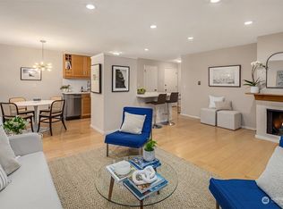 2524 Boyer Ave E APT 332, Seattle, WA 98102