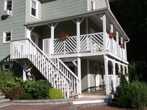45 Diller Ave, Newton, NJ 07860