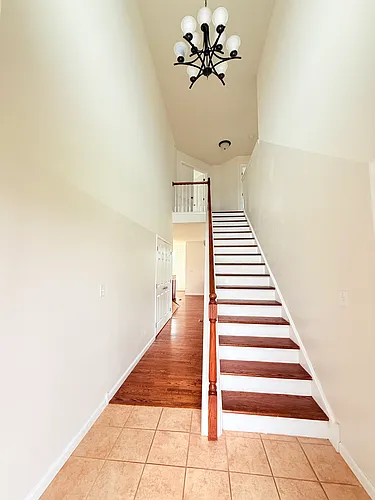 4472 Elmwood Dr Photo 1