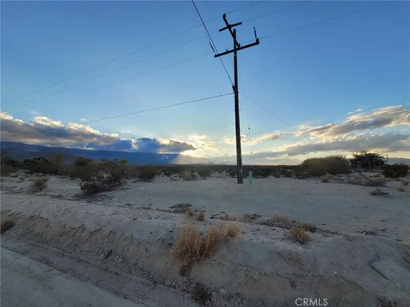 1 Midway Ave, Lucerne Valley, CA 92356