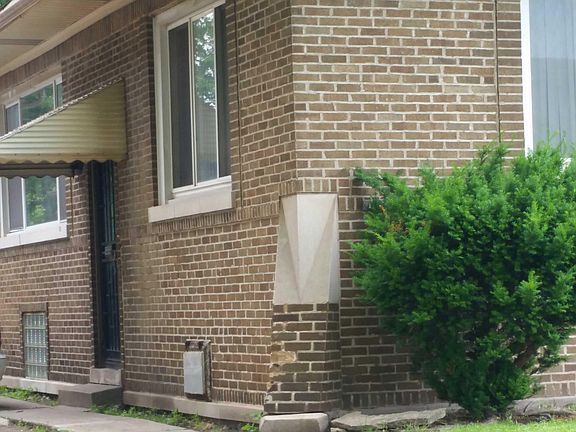 2nd image of 12218 S Harvard Ave