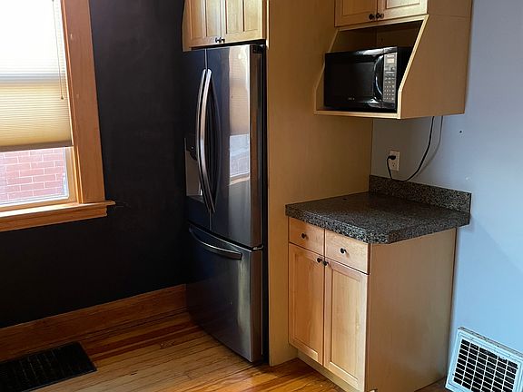 4th image of 3035 N Josephine St