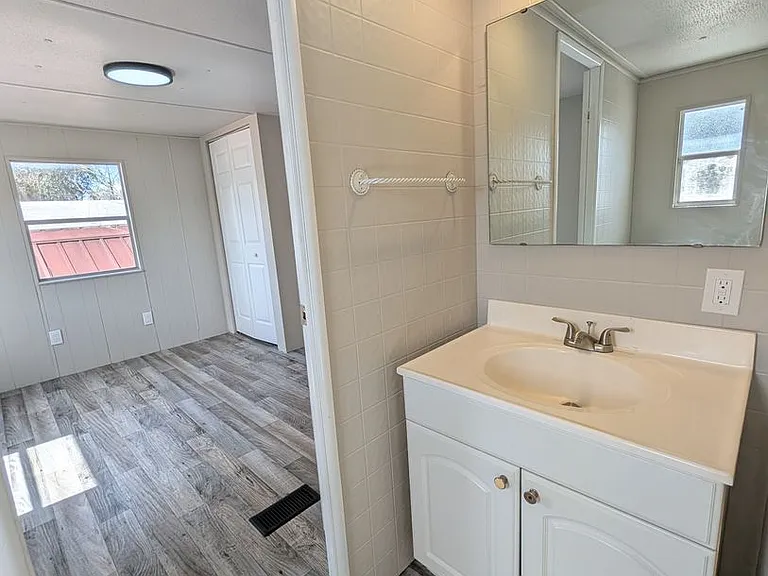 11374 SE 189th Ct — Photo 13