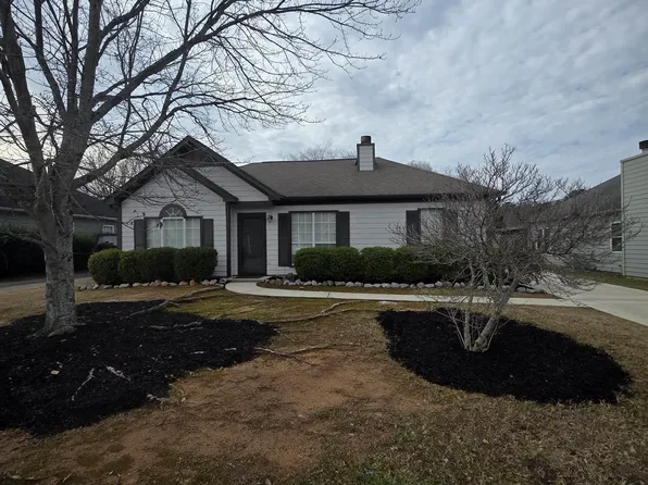 304 Mills Way, Pelham, AL 35124