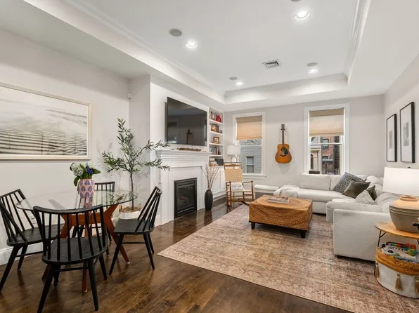 34 Mystic St #1, Charlestown, MA 02129