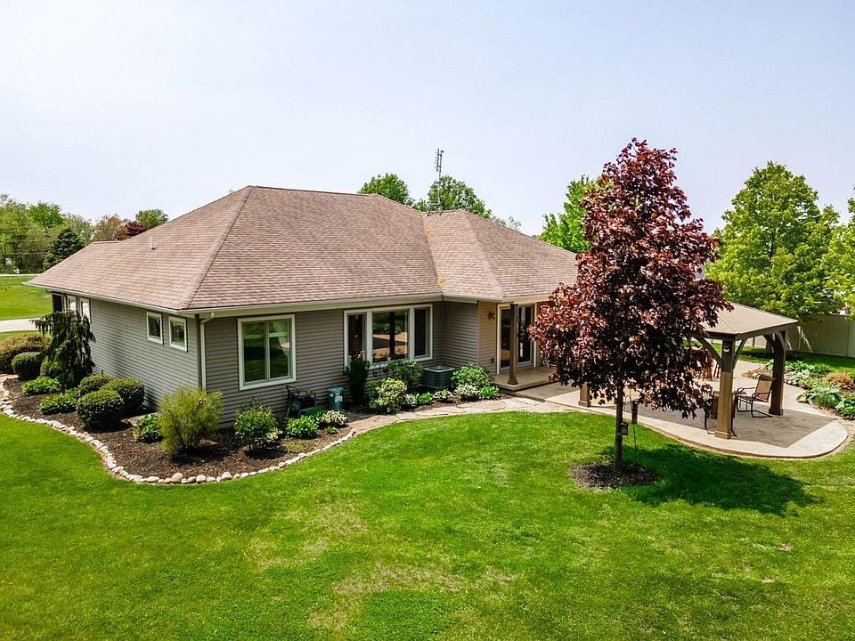 3040 N 405 W, Angola, IN 46703 MLS 202332766 Zillow