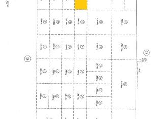 Division St Ave E 8, Redman, CA 93535