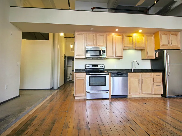 Main 2323 — Photo 19