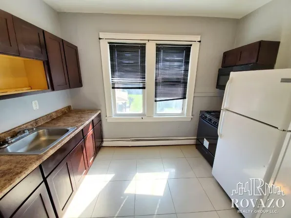 99 Fuller Pl #A2l, Irvington, NJ 07111