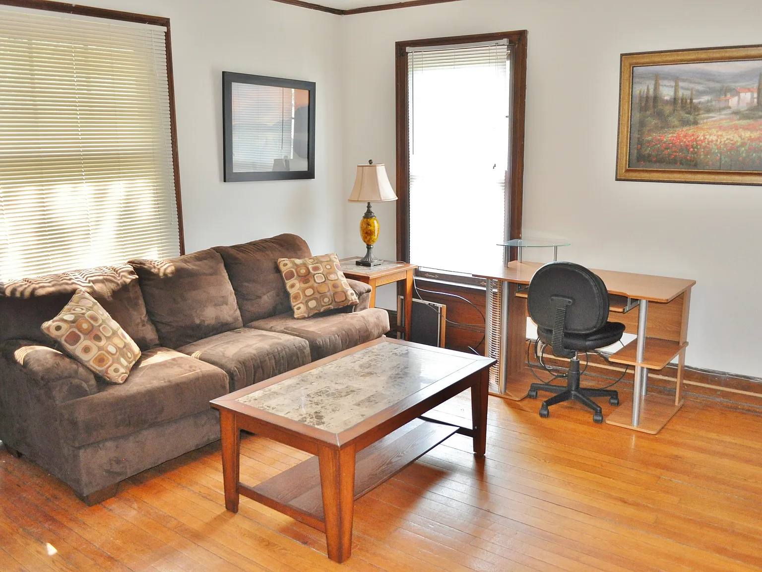 102 Highland Place - 3 — Photo 2