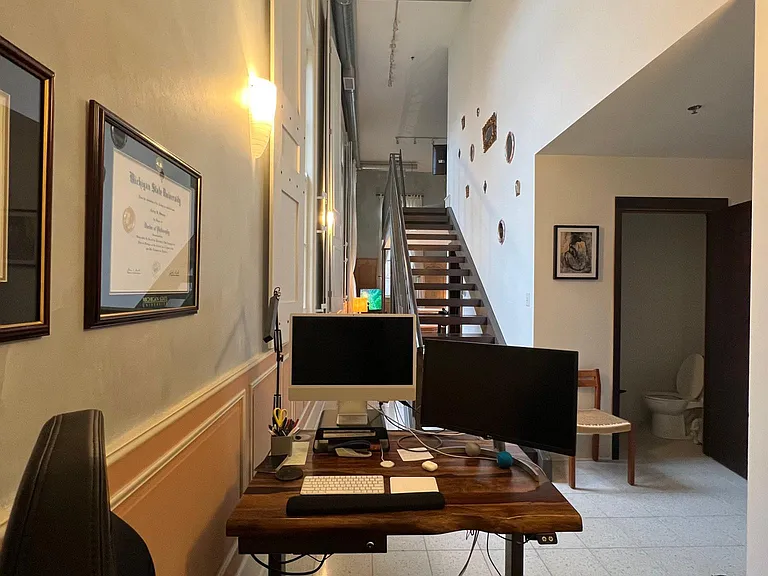 214 4th St E #101 — Photo 9