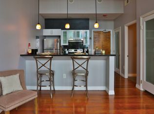 907 S Broadway #308A, Los Angeles, CA 90015