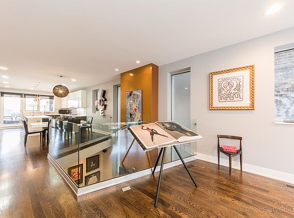5th image of 1218 N Noble St #1N