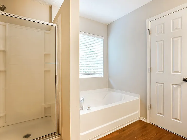 936 Mailwood Dr — Photo 12