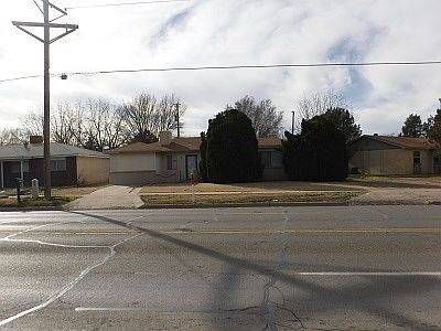 1st image of 3100 S Sunset Ave