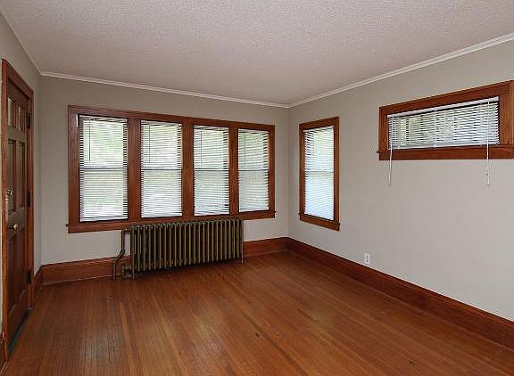 3rd image of 1382 Juliet Ave