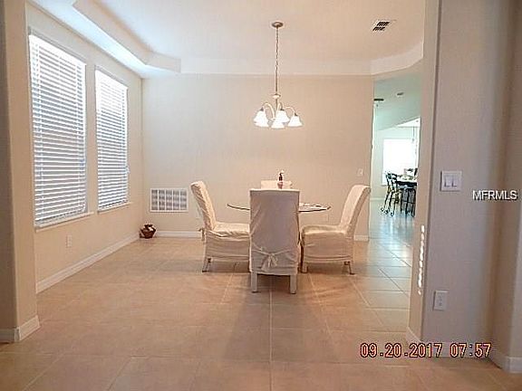 3rd image of 1825 Vista Meadows Dr