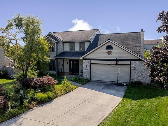 2nd image of 3011 Easton Ridge Pl