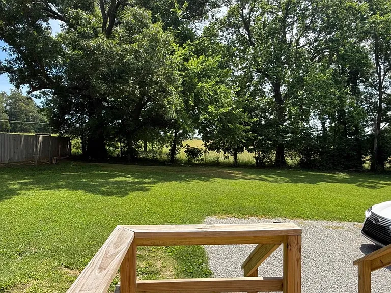 85 Yoder Hills Rd — Photo 3