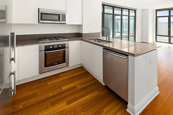 Rented by Camelot Realty Group | media 2