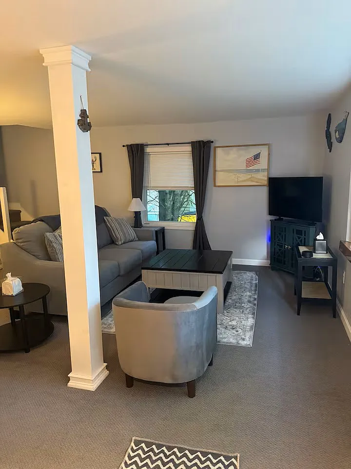 45 Underwood Rd — Photo 4