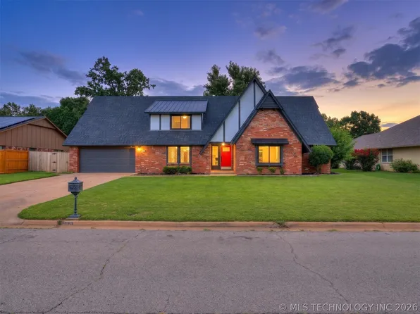 826 Lynwood Ln, Broken Arrow, OK 74011