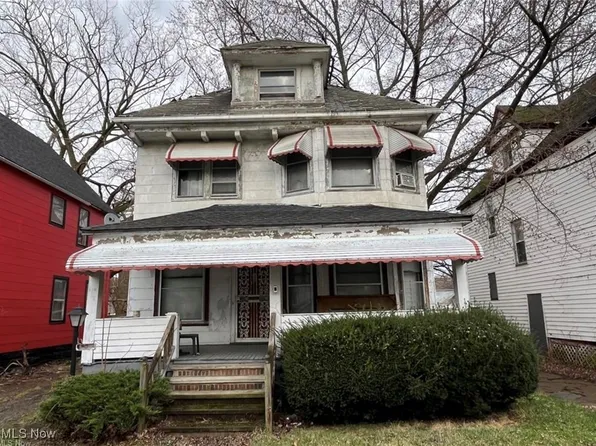 559 E 103rd St, Cleveland, OH 44108