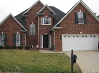 2520 Firethorn Ct, Gastonia, NC 28056