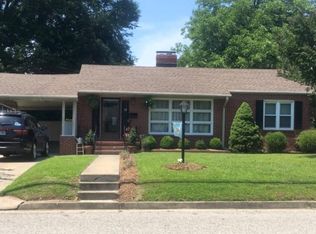 13 Rugby Rd, Newport News, VA 23606
