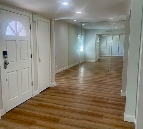 5th image of 1815 Oakwood Ave