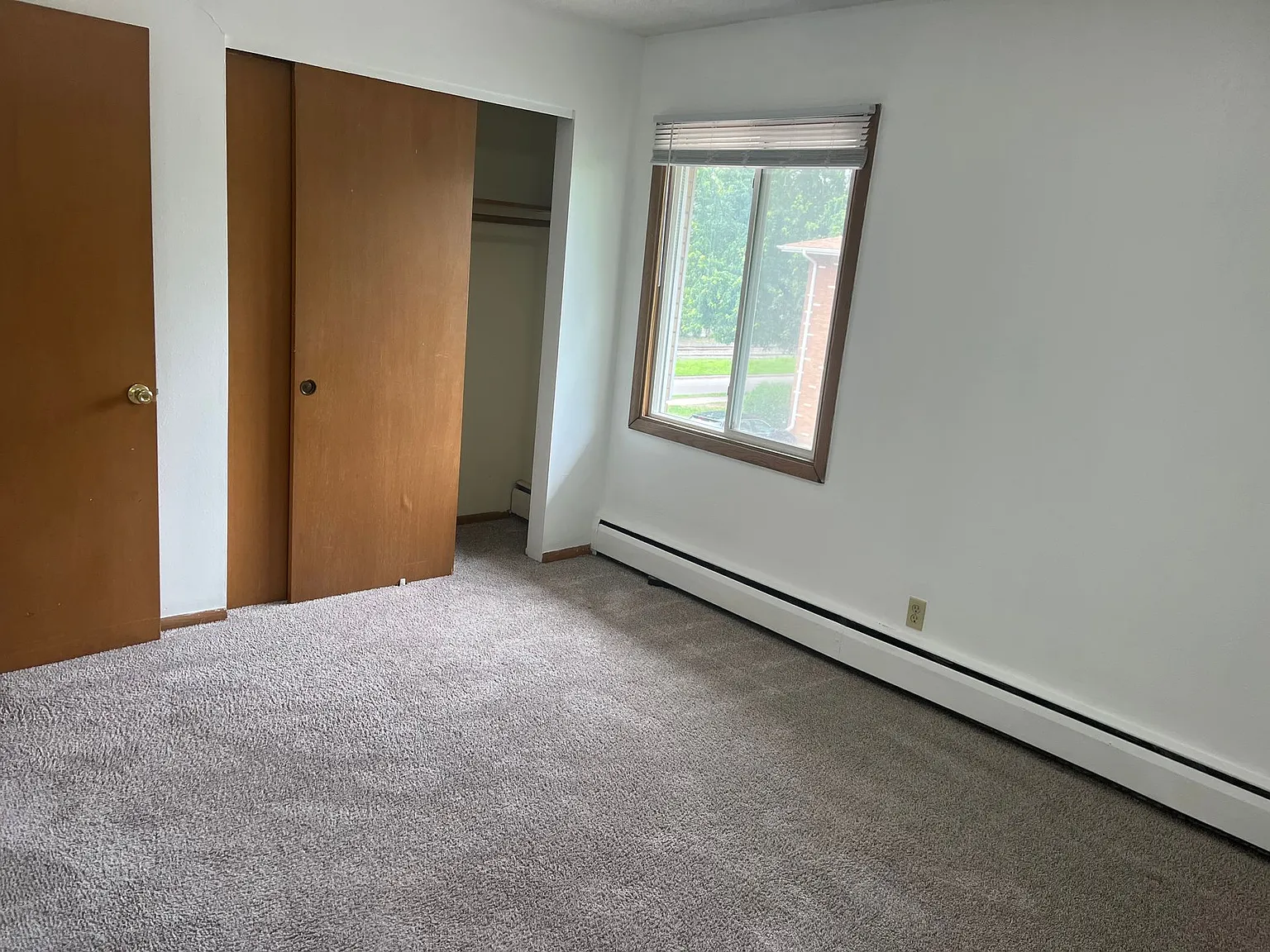 South Pleasant Apartments — Photo 2