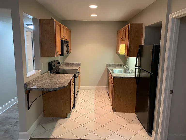 311 Penny Ln #311 — Photo 7