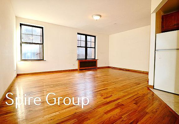 4th image of 646 10th Ave APT 2C