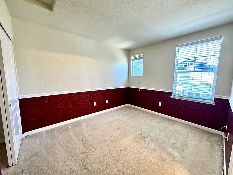 719 Veranda Cir — Photo 17