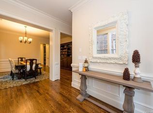 6813 Fairway Row Ln, Charlotte, NC 28277