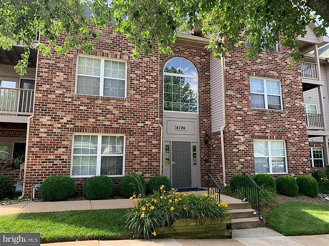 1st image of 4124 Monument Ct