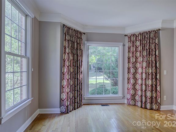 5th image of 16431 Crystal Downs Ln