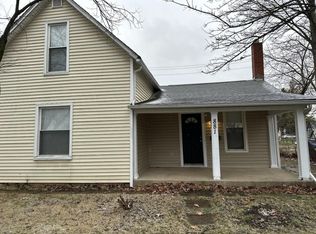 881 Barnett Rd, Columbus, OH 43227