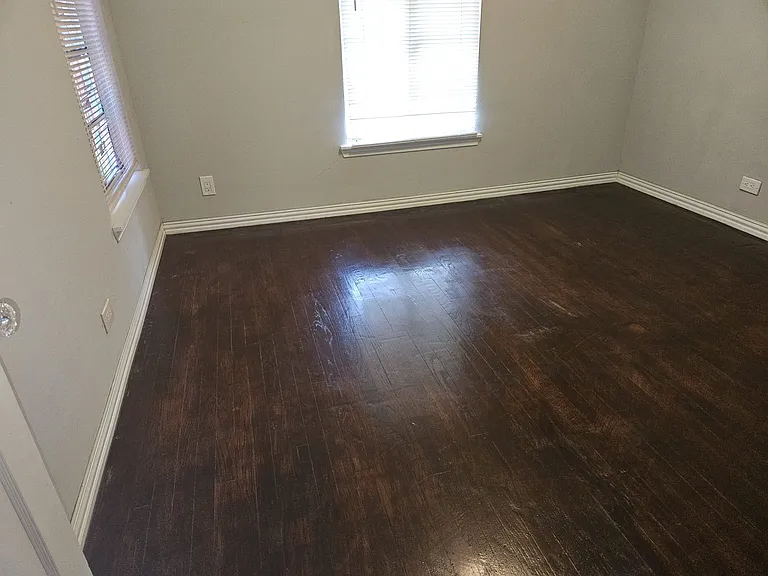 102 Overhill Dr — Photo 6