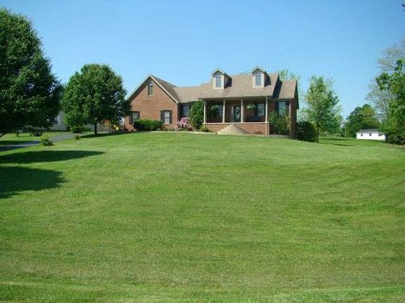 4th image of 171 Marland Manor Dr