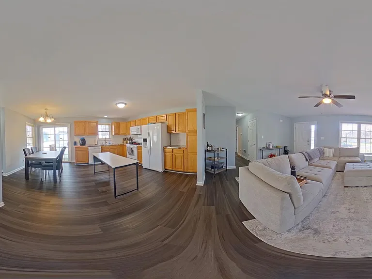 110 Fox Dale Rd — Photo 3