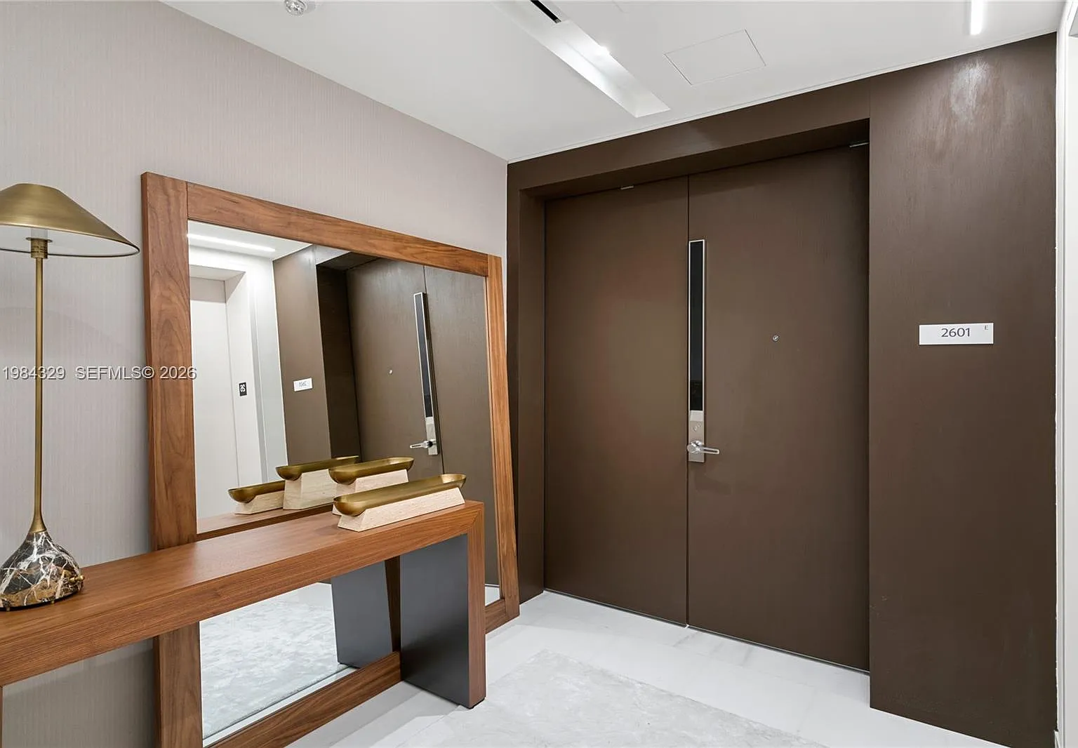 Aston Martin Residences — Photo 3