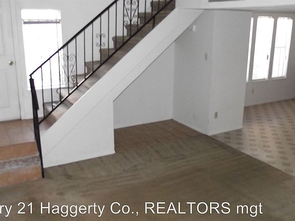 2nd image of 10608 Springwood Dr #A-d